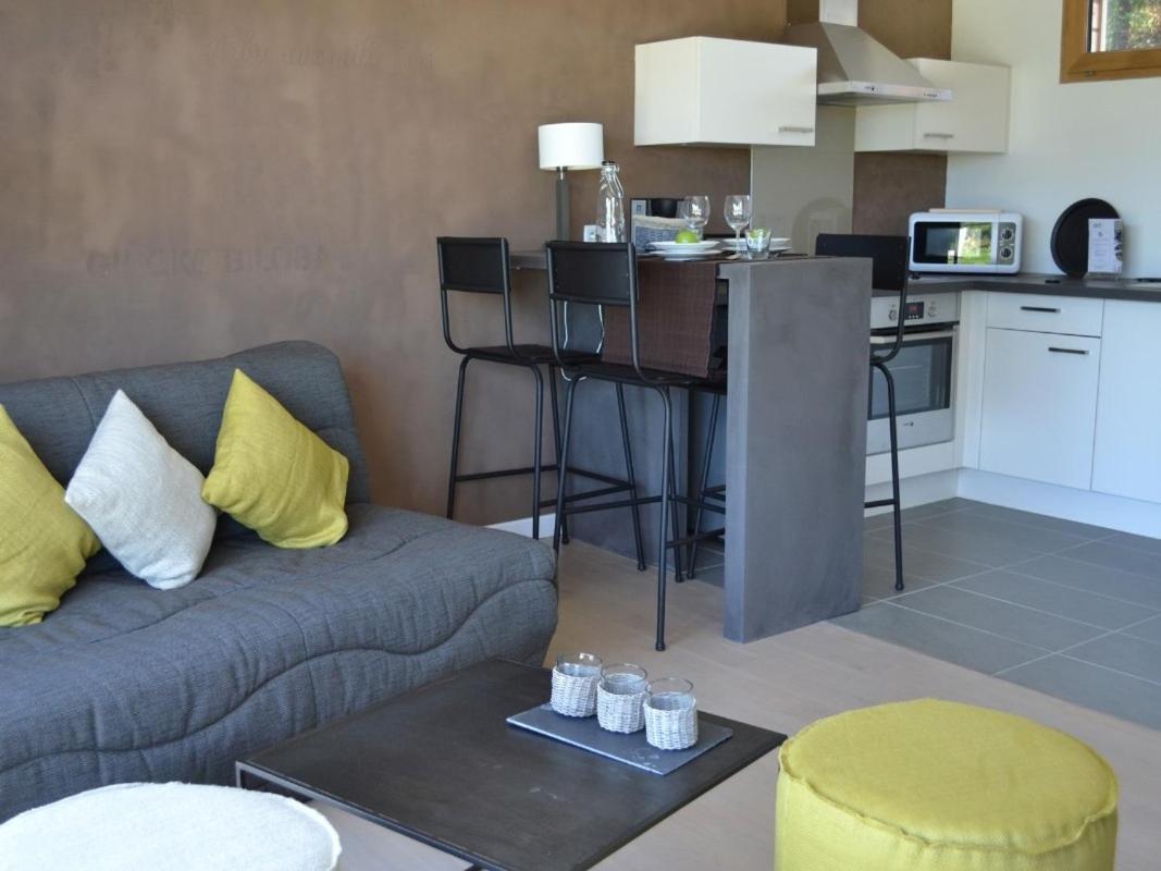 באדן Gites & Tiny Houses Les Hauts De Toulvern חדר תמונה