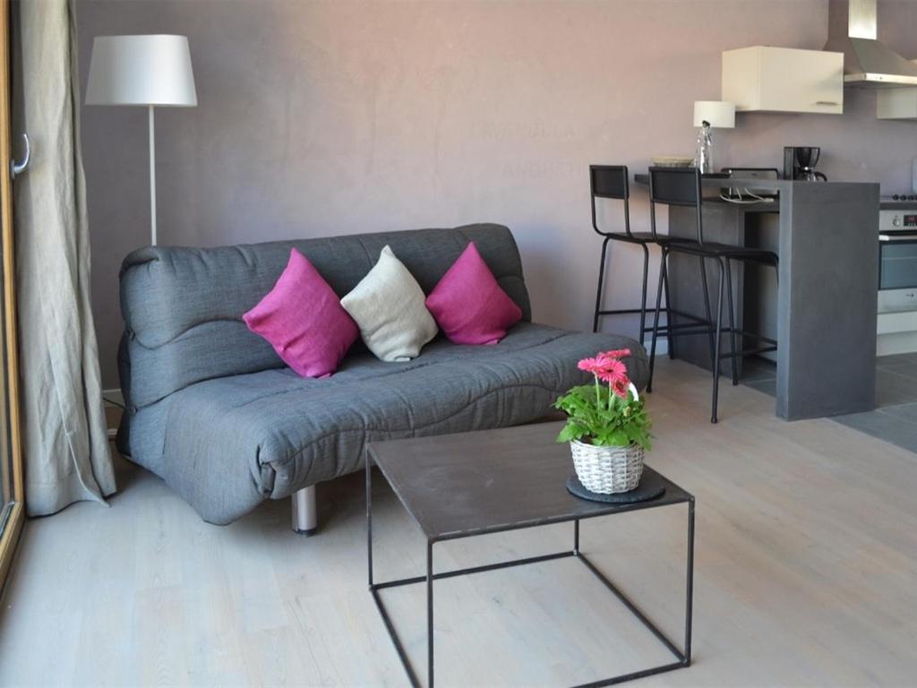 באדן Gites & Tiny Houses Les Hauts De Toulvern חדר תמונה